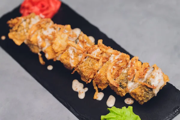 Suşi, tempura, Japon yemeği, geleneksel Japon mutfağı, Çıtır Karides Tempura Roll..