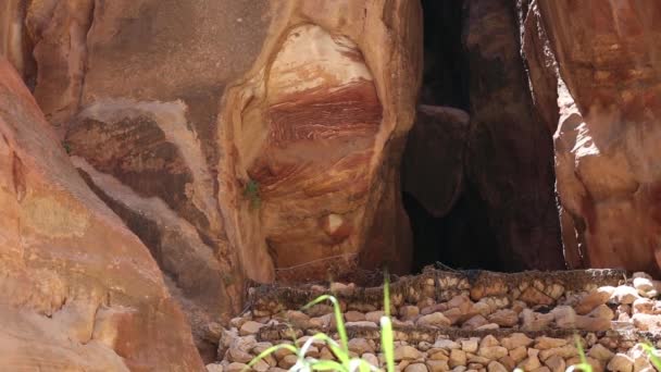 Vista Elevada del Monasterio o El Deir en la Antigua Ciudad de Petra, Jordania, — Vídeo de stock