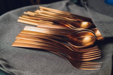 Çatal bıçak, zeytin ağacı, İspanyol geleneksel çatal kaşığı, mutfak malzemeleri..