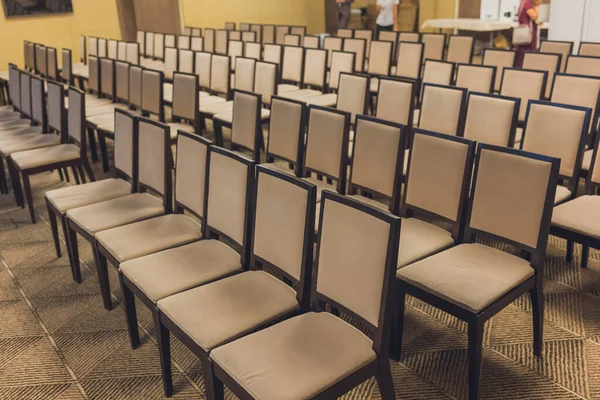 Intérieur d'un Palais des Congrès, salle de conférence. — Photo