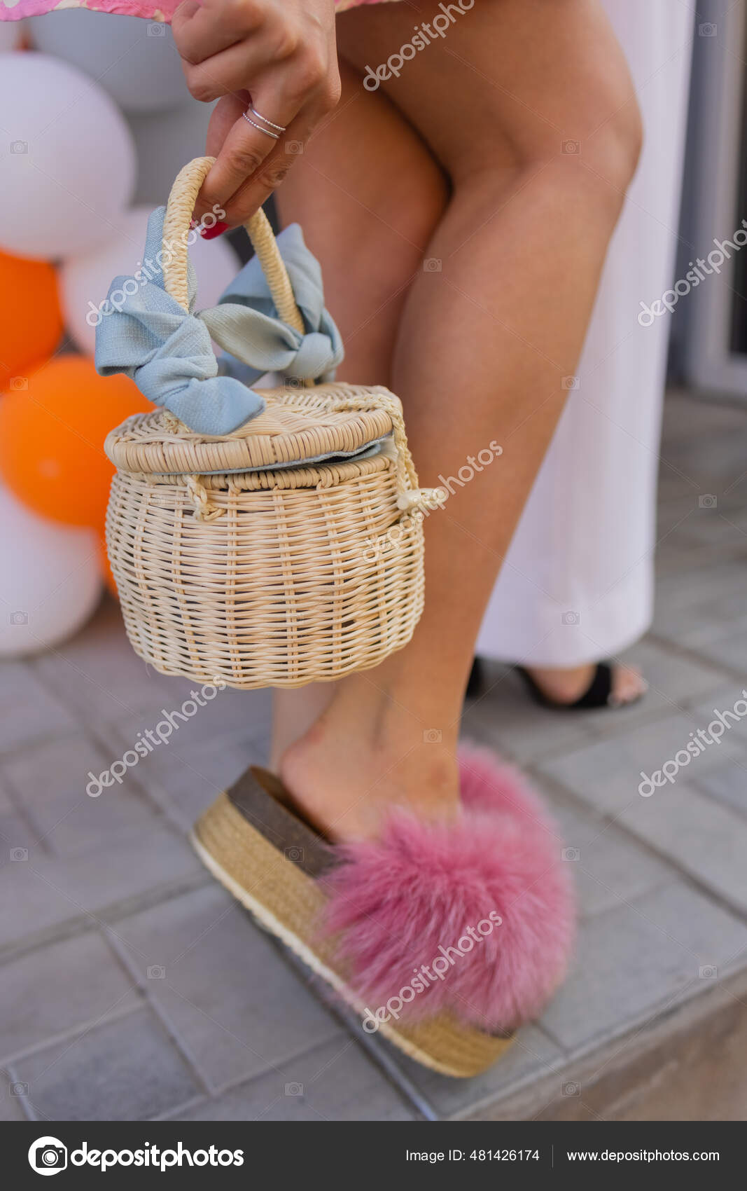 Moda Tacones Con Pompones Sandalias De Lastre Rosa Con Adorno De