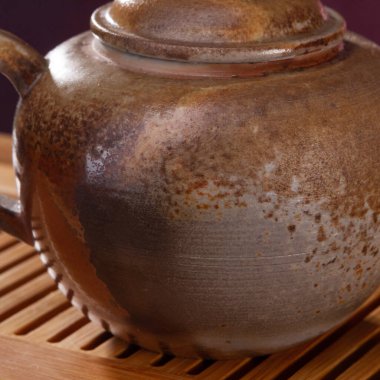 Çay fincanı doğu çaydanlığının stok görüntüsü.