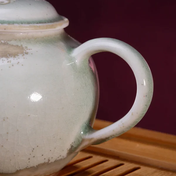 茶杯东方茶壶的茶托形象. — 图库照片