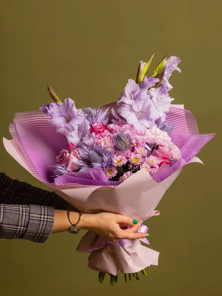 Close-up colorful spring bouquet with many different flowers jelly. — Stock Photo, Image