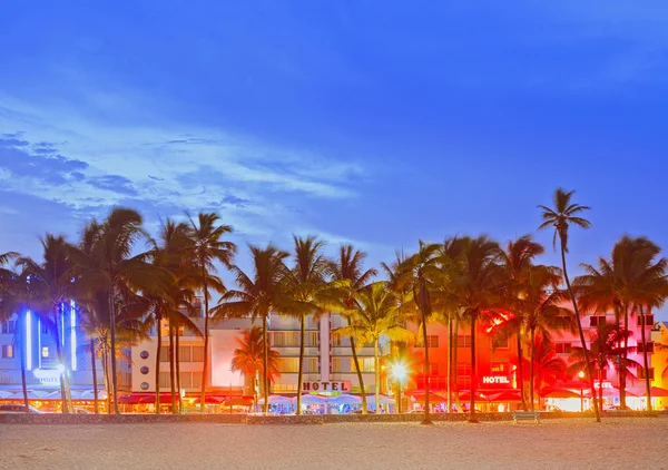 Miami beach w zachód słońca — Zdjęcie stockowe