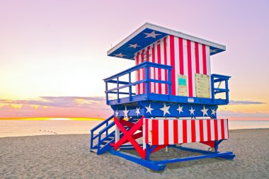 Sunrise bir renkli cankurtaran Ev Miami Beach Florida