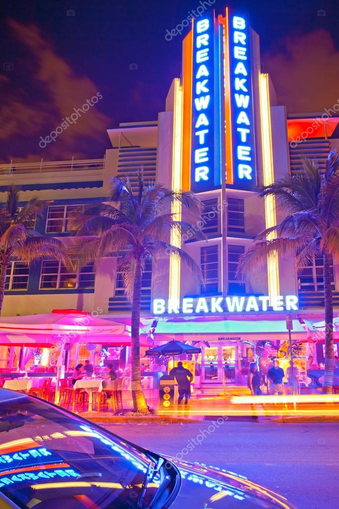 Ocean Drive in Miami Beach Stock Editorial Photo © fotoZapad 91662206