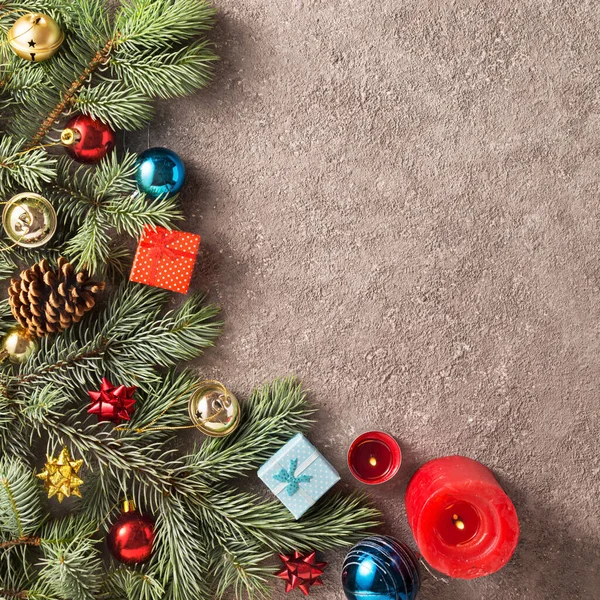 Vánoční Pozadí Vánoční Stromeček Zdobené Barevné Vánoční Dekorace — Stock fotografie