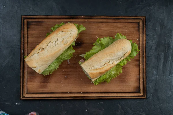 Leckeres Schinken Gemüse Sandwich — Stockfoto