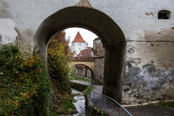 Brasov muralla de la ciudad — Foto de Stock