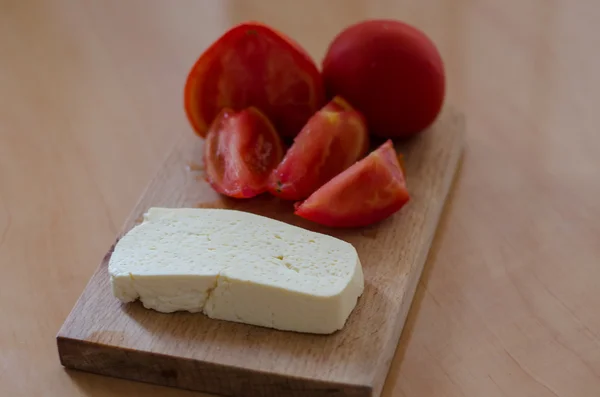 Pomodoro e formaggio per una dieta sana — Foto Stock