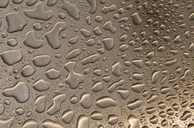 Waterdrops fırçalanmış metal