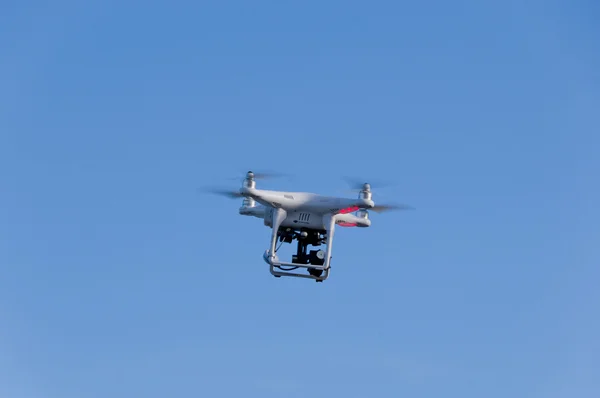 Drone avec la caméra — Photo