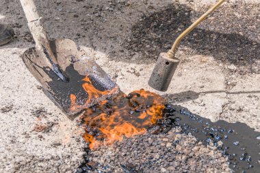 yol ve otoyol kaldırımlar bakım