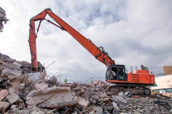 Rivning av byggnader i urban — Stockfoto