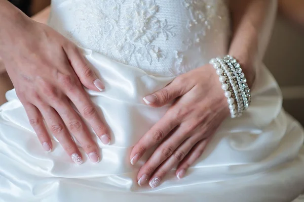 Os vestidos de noiva — Fotografia de Stock