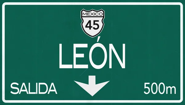Leon mexiko autobahnschild — Stockfoto