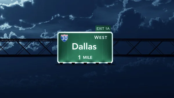 Dallas USA Interstate Highway Road Sign — Stock Photo, Image