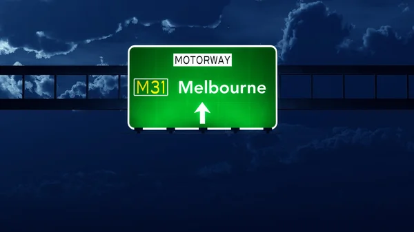 Melbourne Australia autostrada droga znak w nocy — Zdjęcie stockowe