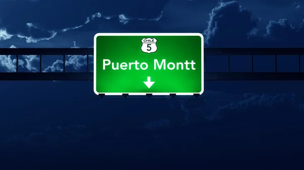 Дорожный знак Пуэрто-Монт-Чили — стоковое фото