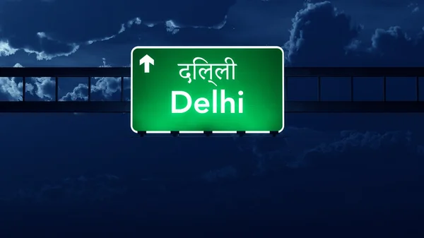 Delhi India Carretera de la carretera Señal en la noche —  Fotos de Stock