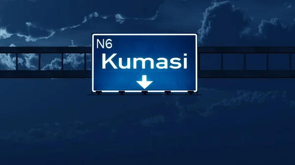 Kumasi Ghana Highway Road Sign at Night — Stockfoto