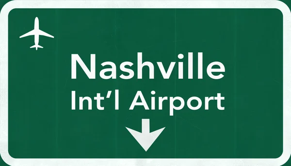 Nashville usa internationaler flughafen autobahnschild — Stockfoto