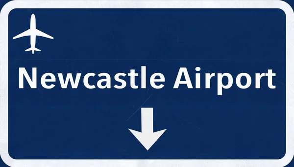 Newcastle Engeland Verenigd Koninkrijk luchthaven Highway teken — Stockfoto