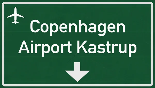 Señal de autopista Aeropuerto de Copenhague Dinamarca —  Fotos de Stock