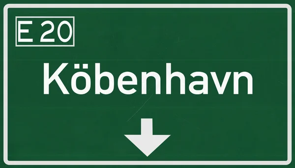 Kööpenhamina Tanska Highway Sign — kuvapankkivalokuva