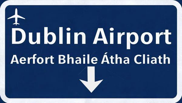 Dublin Irsko letiště dálniční známkou — Stock fotografie