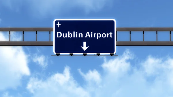 Znak drogowy Dubln Irlandii lotniska autostradą — Zdjęcie stockowe