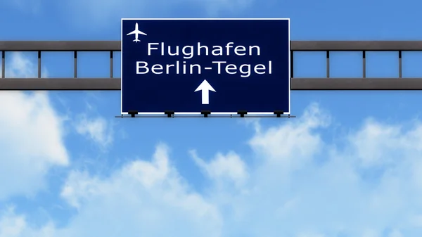 Berlin Tegel Almanya Havaalanı Otoban yol işareti — Stok fotoğraf