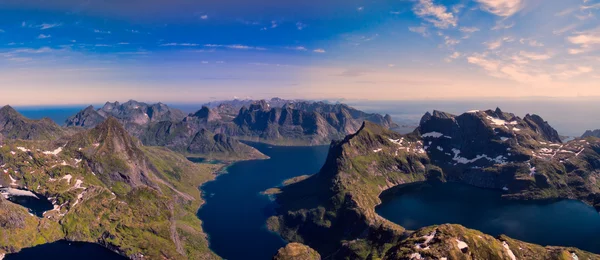 Panorama van de eilanden van de Lofoten — Stockfoto