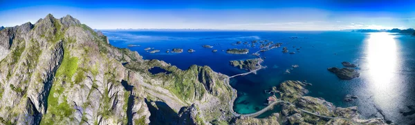 Henningsvaer Lofoten üzerinde — Stok fotoğraf