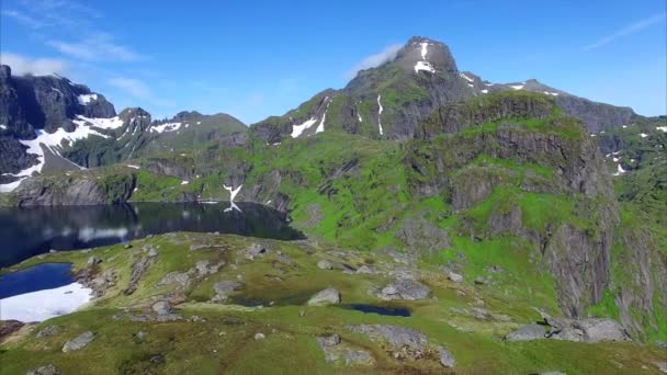 Peak Hermannsdalstinden on Lofoten islands in Norway — Stock Video
