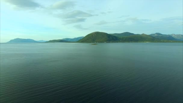 Images Aériennes de Andoya sur les îles Vesteralen en Norvège — Video