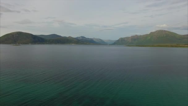 Coast på Vesteralen Islands, flygbilder — Stockvideo