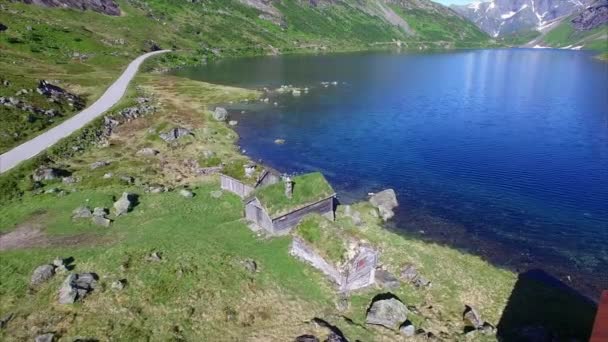 Εναέρια πλάνα της νορβηγικής παλιός οικισμός — Αρχείο Βίντεο