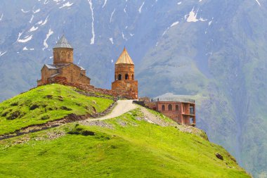 Georgia.Stepantsminda-Sameba. antik Gergeti Trinity Kilisesi hig
