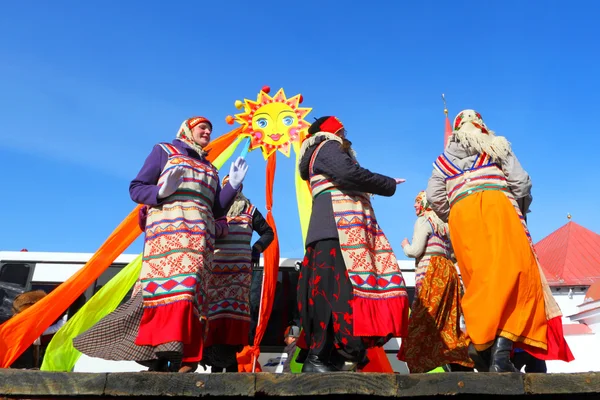 Orosz hagyományos nemzeti ünnep Fesztivál "Maslenitsa". — Stock Fotó