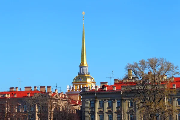 St. Petersburg klasik mimarisi. Rusya. — Stok fotoğraf