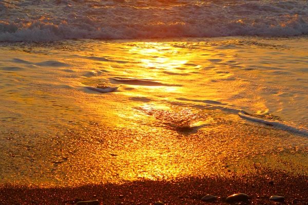 海の波の背景。熱帯のビーチ. — ストック写真