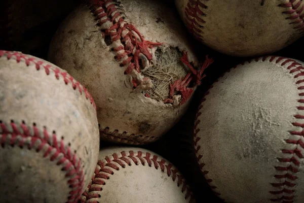 Oude Versleten Ballen Close Uitzicht — Stockfoto