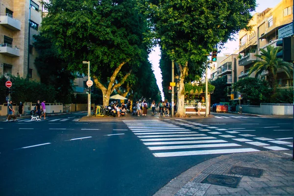 Tel Aviv Israel Oktober 2020 Visa Oidentifierade Människor Med Ansiktsmask — Stockfoto