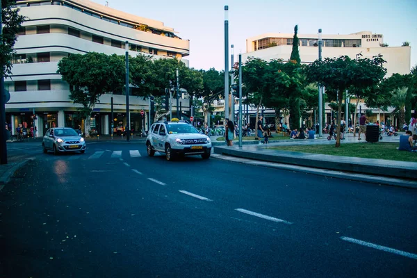 Tel Aviv Israel Octubre 2020 Vista Taxi Tradicional Israelí Conduciendo — Foto de Stock