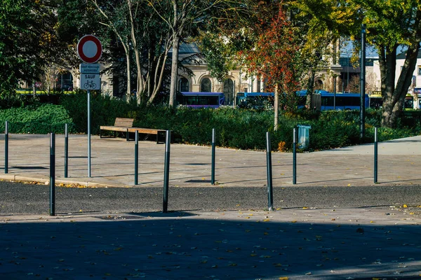 法国里姆2020年10月31日科罗纳韦勒斯大流行期间市中心空旷街道的景观影响了法国 以限制其人口的增长 — 图库照片
