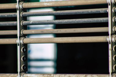 Fransa 'yı 4 Kasım 2020' de Coronavirus salgınının Fransa 'yı etkilemesinin ardından hükümet tarafından kapatılmış bir iş görüşüne sahip.