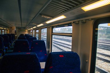 Tel Aviv İsrail 4 Kasım 2020 Tel Aviv 'deki Tel Aviv tren istasyonunda İsrail' deki Coronavirus salgını sırasında