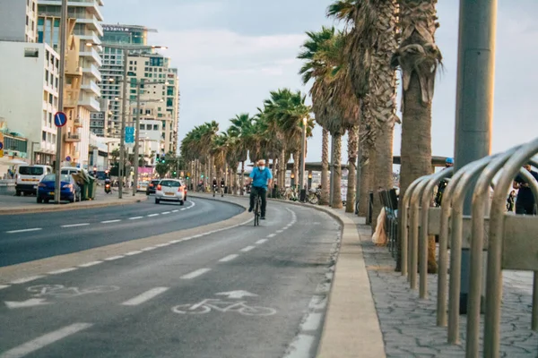 Tel Aviv Israel Noviembre 2020 Vista Personas Identificadas Rodando Por — Foto de Stock